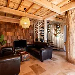 Bayani Ete Villa